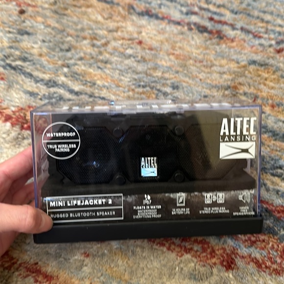 Altec Lansing Mini LifeJacket